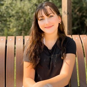 Meet your Posher, Ashley